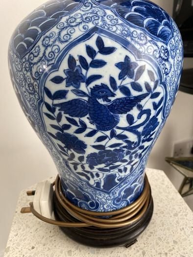 Large table lamp