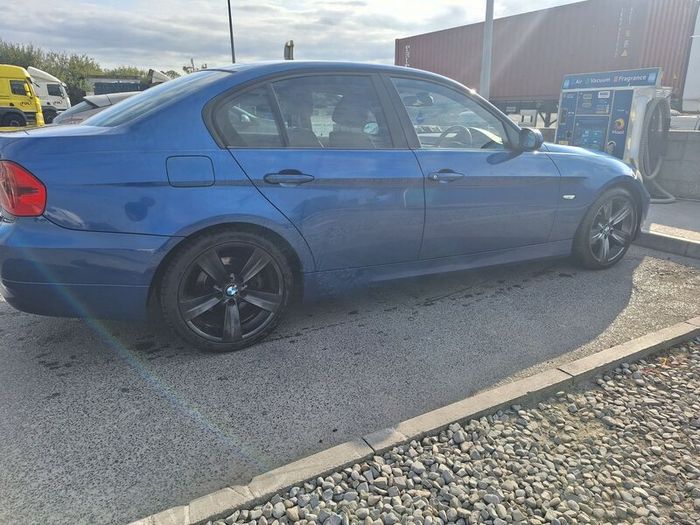 BMW 3-Series 2007