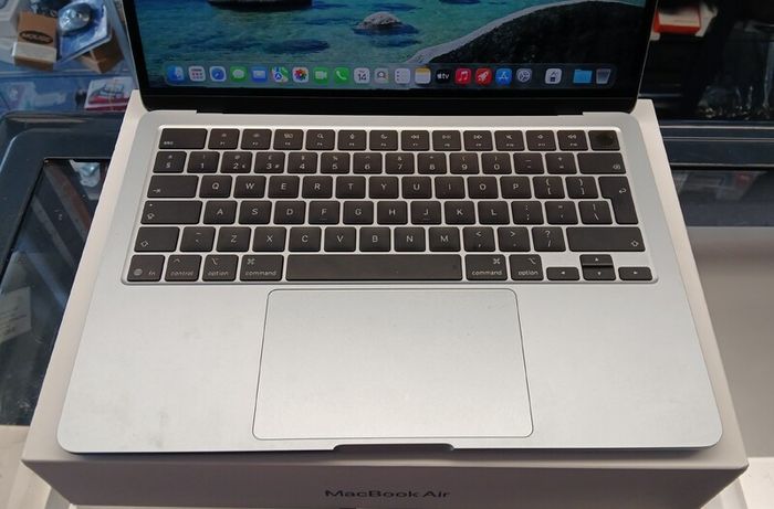 Apple Macbook Air M4 13 Inch 2025 256gb Ssd 16gb Ram 10c Cpu 8c Gpu - Silver