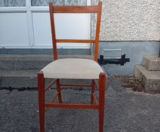 Rare Gio Ponti Leggera Chair (Model 646) for Cassina . Mid-Century Italian Design Icon