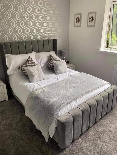 Luxury Cream Bed