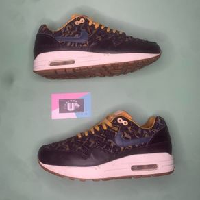 Premium Leather Nike Air Max 1 Curtains