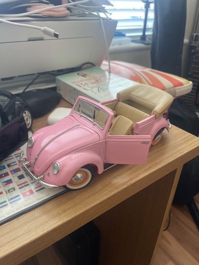 model Volkswagon beetles