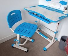 Kids Art Table & Chair
