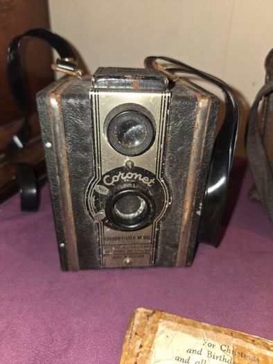 1950's Coronet Twelve-20 box camera