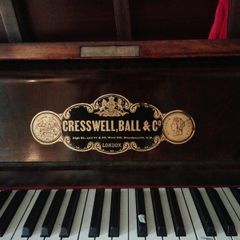 piano