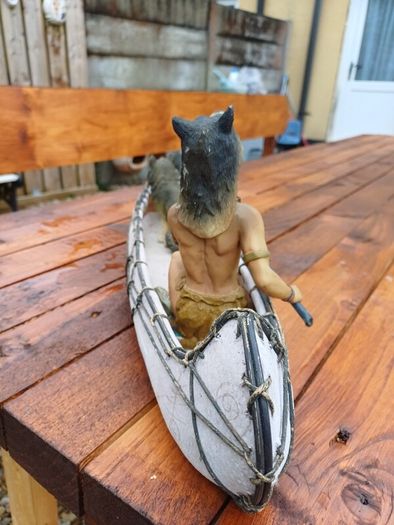Vintage Native American Canoe Figure