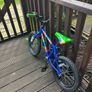 Apollo fade kids bike 16inch. Unisex. Image 2