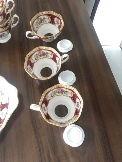 Royal Albert Bone China - Lady Hamilton