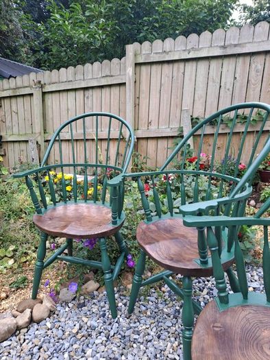 Sack back windsor chairs