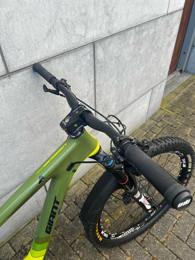 Giant Reign Advanced 1 Carbon / 27.5