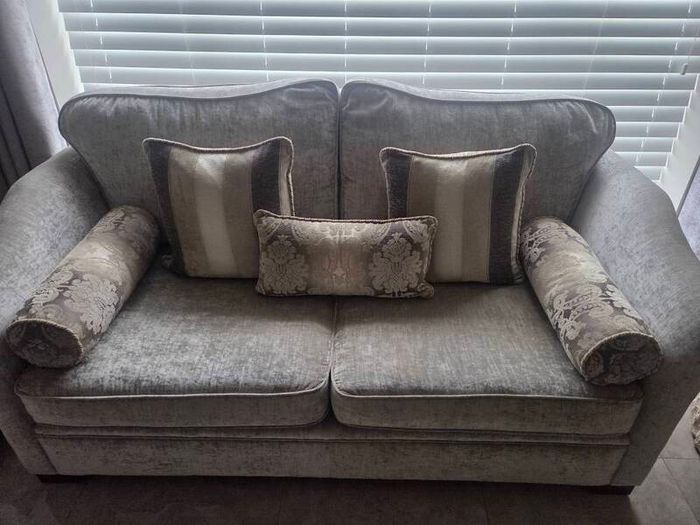 Fineline Suite 3 and 2 Seater