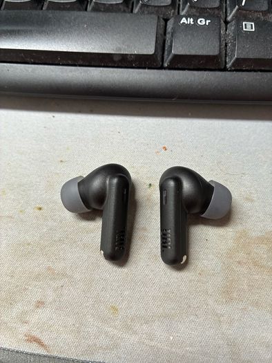 JBL Wave Beam 2 wireless earbuds