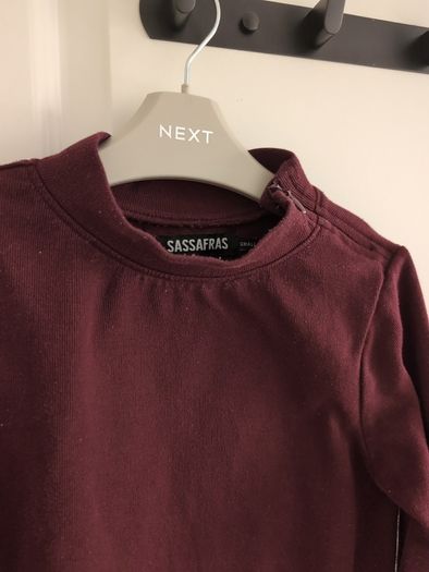Sassafras Burgundy Top