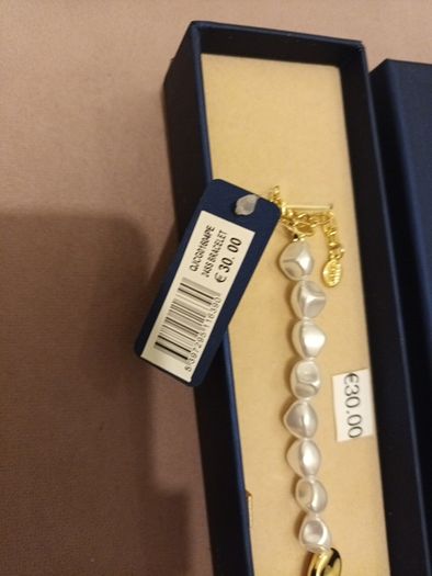 Joularie bracelet from carraig Donn