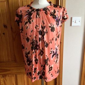 Jamie la Vie Paris Ladies orange stretch short sleeve top size 12 includes postage