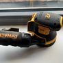 DeWalt DCW210 18V XR Brushless Random Orbital Sander Image 2