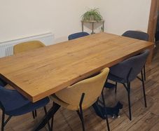 Table and Chairs x 6