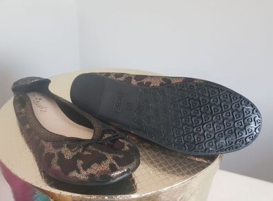 Girls Next Shoe