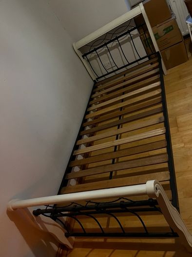 Single bed frame