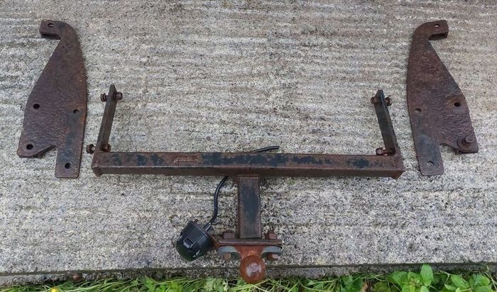 Volkswagen Transporter T4 Tow Bar