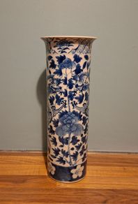 Chinese Porcelain cylinder vase Kangxi Mark 19th Century Brush Pot
