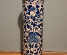 Chinese Porcelain cylinder vase Kangxi Mark 19th Century Brush Pot