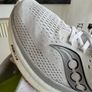 Saucony Ride 17 Mens size 10 Image 9