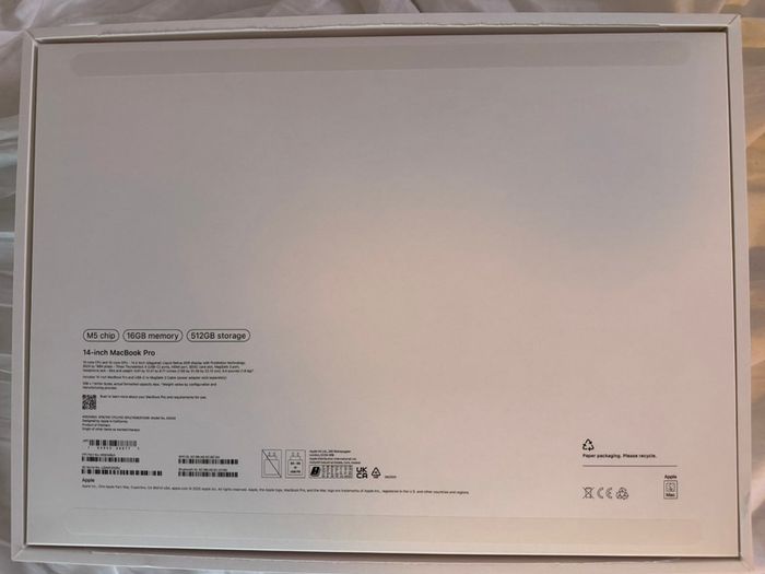 Apple MacBook Pro 14.2" M5 16GB 512GB - Space Black