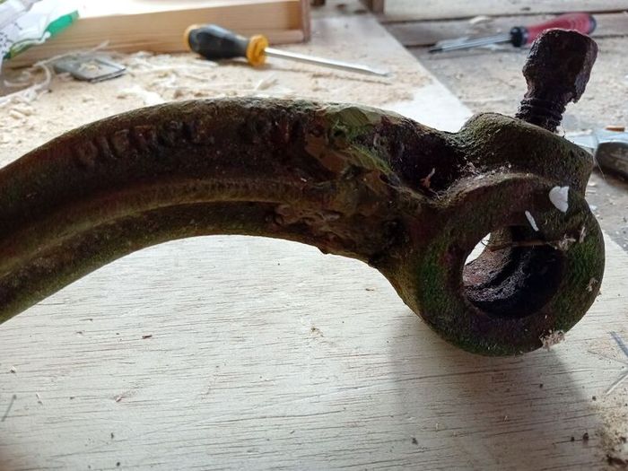 Pierce's of Wexford turnip masher handler