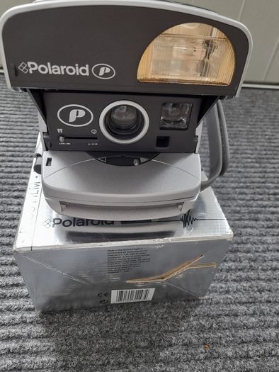 Polaroid Plus Film camera