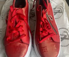 Trainers size uk3