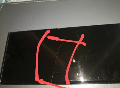 Samsung s22 ultra 256 gb good condition, but screen broken! See pics!