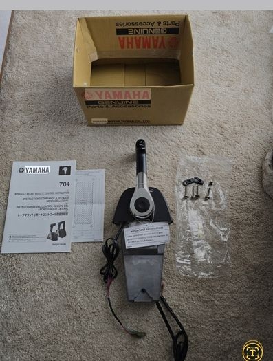 Genuine Oem Yamaha Outboard 704 Single Top Mount Binnacle Remote Control Box