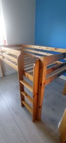 Mid sleeper frame with slide