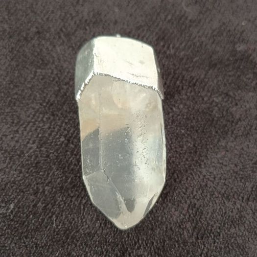 Quartz crystal pendant made of 925 sterling silver