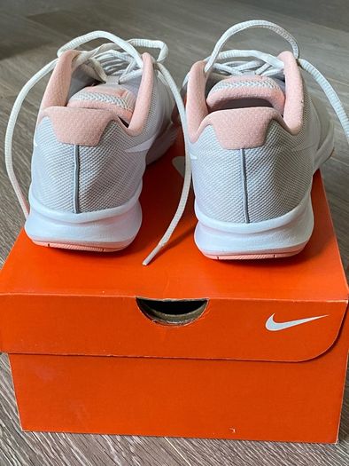 Nike Trainers - white/light grey & coral pink - UK 6