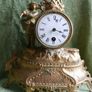 Antique Metal Figural Mantle Clock , French Rococo (It doesn't work for repair) Image 8