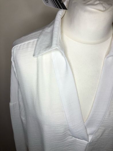 NEW Wallis Ivory blouse (size 26-28)