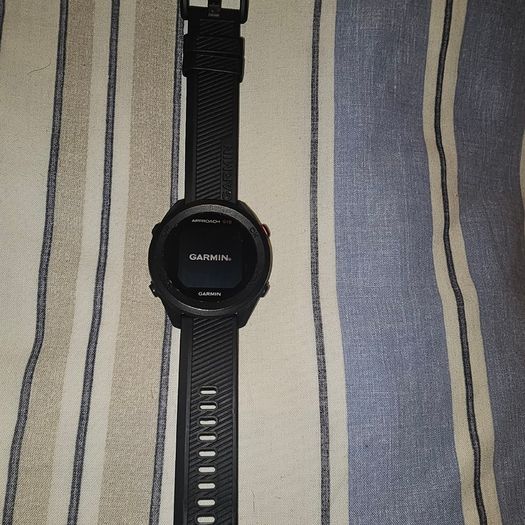 Garmin S12 golf watch