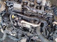 main image for ad 2008 toyota avensis 2.2 d4d parts