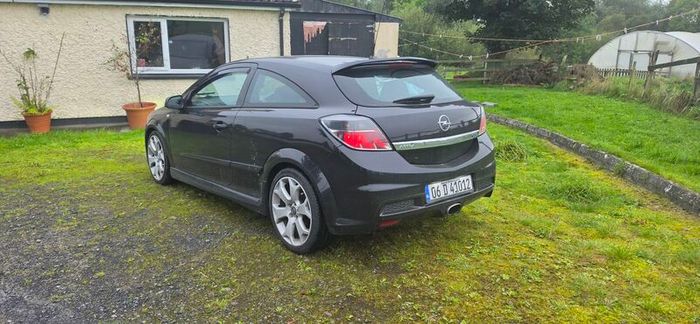 Opel astra h opc 2.0 turbo breaking