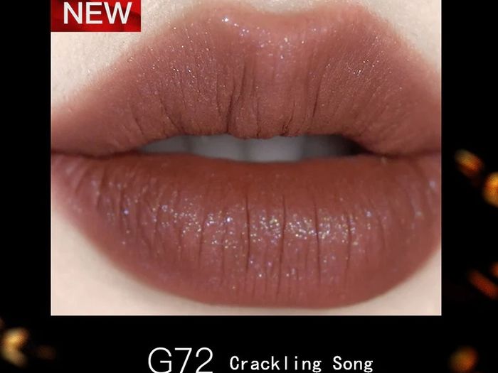 Girlcult C-Beauty Lip Glaze of 4 Great Inventions in Shade G72 Crackling Song