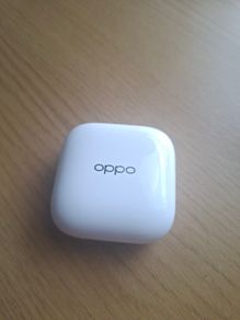 Oppo earphones (needs repair)