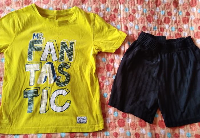 Large bundle boys clothes age 5 to 6 years.