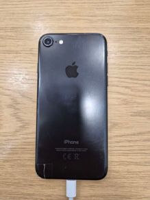 iPhone 7 (32GB)