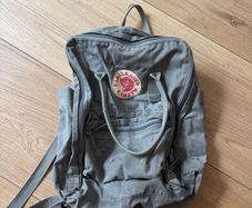 Fjallraven Kanken schoolbag