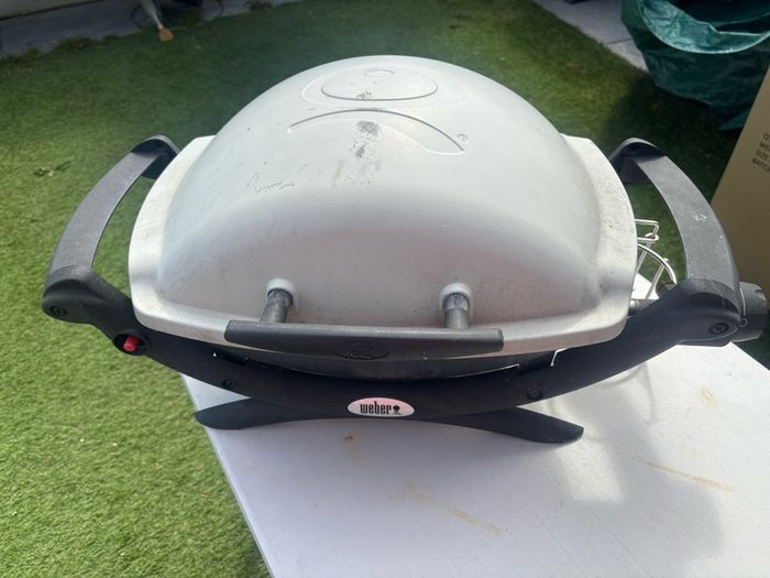 Weber Q1000 Bbq