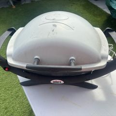 Weber Q1000 Bbq