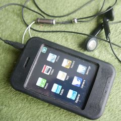 8GB MP4 Player Touch Screen FM Radio